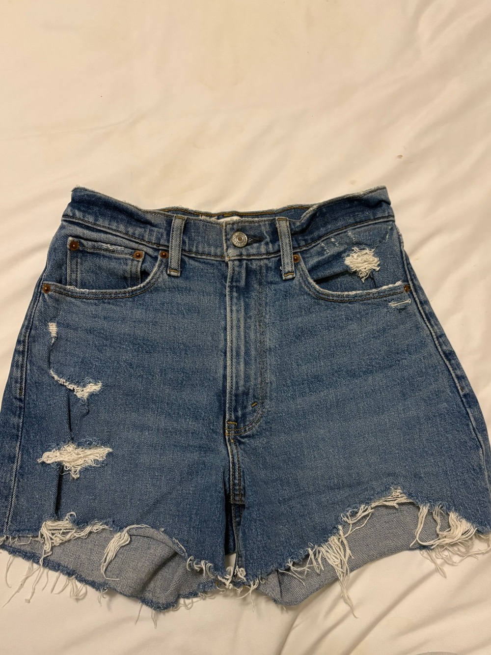 Abercrombie and Fitch the 4” Mom Short High Rise Curve Love 25/0